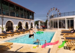 Hotel KM0 Costinesti + Restaurant + Bar + 6 spatii comerciale - imagine 9