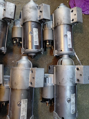 vand 13 electromotoare bmw originale 