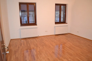 Închiriem birou în centrul Timisoarei  67mp-550  situat in zona CENTRALA a Timisoarei - imagine 8