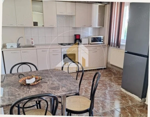 APARTAMENT 3 CAMERE DE VANZARE , DECOMANDAT , ZONA CENTRALA  - imagine 3