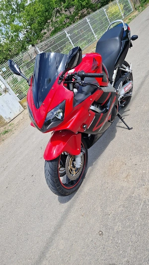 Honda cbr f4i 600 - imagine 3