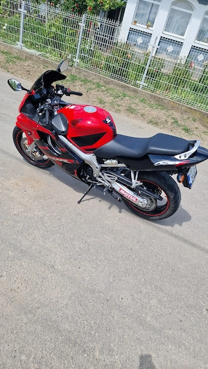 Honda cbr f4i 600 - imagine 4