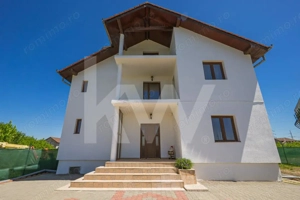 Casă individuală în Veterani, curte liberă 400 mp, zonă foarte căutată!