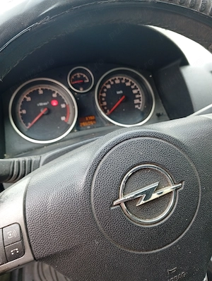 De vânzare Opel Astra 2006  - imagine 4