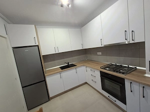 Studio spatios de inchiriat - UNO Brasov - imagine 5
