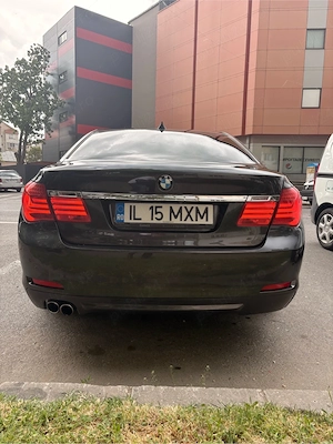 Vând  Schimb seria 7 3.0D  - imagine 3