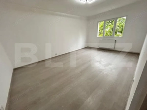 Apartament 2 camere de vanzare, decomandat, 55.70 mp, zona Nicolina