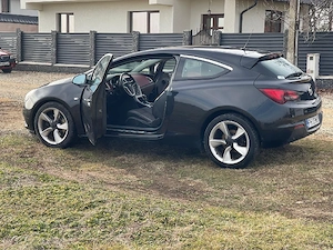 Opel astra J GTC - imagine 8