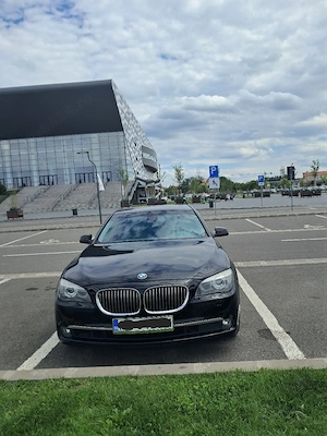 Vand sau schimb BMW 740 din 2013 X Drive - imagine 6
