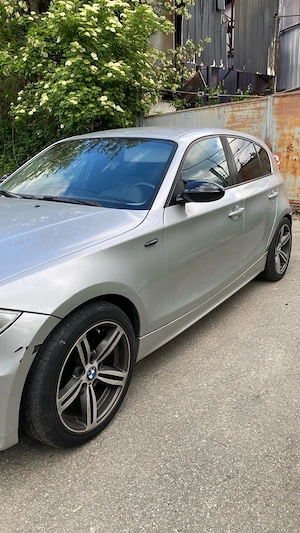 Vand bmw seria 1 120D an 2006 163 cai - imagine 5