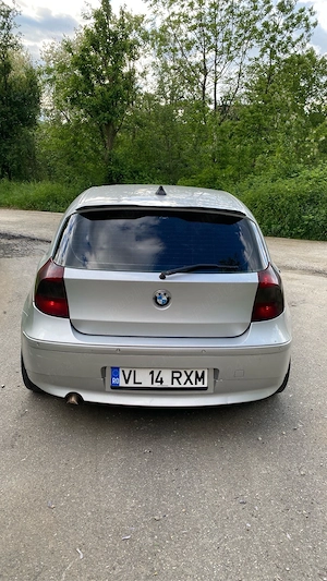 Vand bmw seria 1 120D an 2006 163 cai - imagine 4
