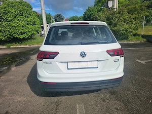VW Tiguan 2.0 TDI 150 CP 4Motion, 150.000 km, Navi, Lane Assist - imagine 3