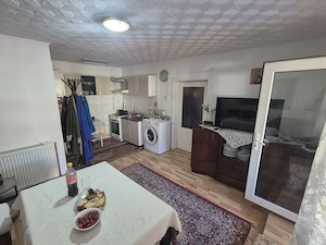 DE VANZARE: Casa la parter, cu garaj, beci si teren generos de 1200 mp - imagine 10