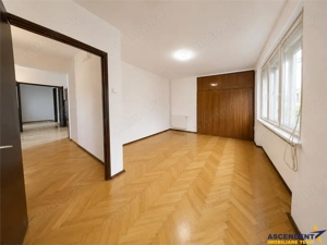 Apartament reprezentativ, 5 camere, pentru birou sau locuinta, Central, Brasov - imagine 6