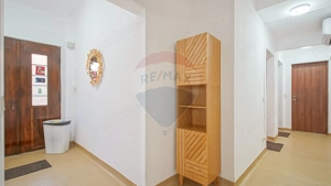 Casă cu 2 apartamente în Brasov, investiție sigură sau căminul ideal - imagine 19