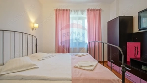 Casă cu 2 apartamente în Brasov, investiție sigură sau căminul ideal - imagine 18