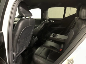 Volvo XC 40 - imagine 11