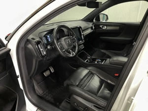 Volvo XC 40 - imagine 5
