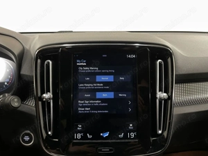 Volvo XC 40 - imagine 18