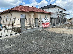 Casa individuala cu 4 camere de vanzare in localitatea Sag - imagine 3