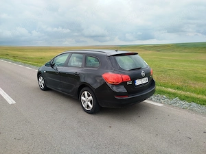 opel astra sportour 2012 diesel  - imagine 2