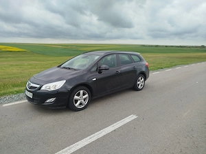 opel astra sportour 2012 diesel  - imagine 6