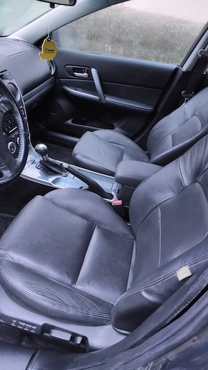 Vând Mazda 6 preț 2000Euro din 2007 - imagine 5