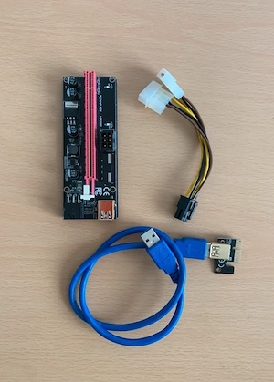 Adaptor pci -extern pentru GPU .