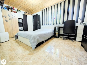Vand apartament cu 2 camere, decomandat în Hunedoara, zona Pietonala, 51 mp. Preț 45000 EUR Neg - imagine 4
