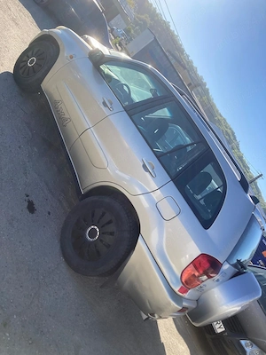 Vand Toyota RAV4