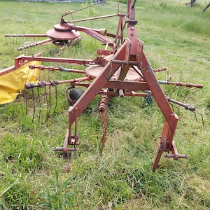 Grebla păianjen de adunat fanul marca FELLA și POTTINGER 2.60 metri