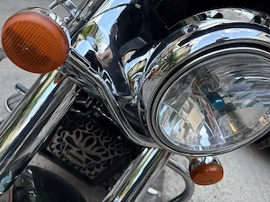 Kawasaki VN 1600 Classic Tourer 2006   Parbriz, Coburi Rigide, Spătar, Pregătită de Drum - imagine 3