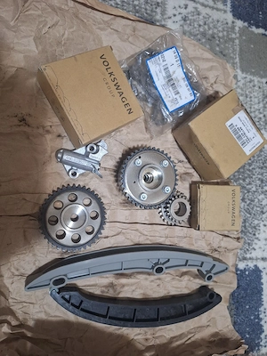 Kit lant de distributie OE VW 03C198229B VW Golf 5 1.4 tsi - imagine 2