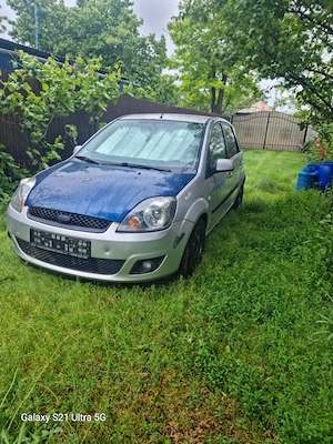 dezmembrez ford fiesta 1.4