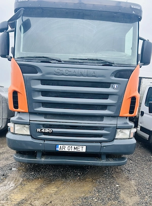 Scania 8x 4, An de fabricație 2008 - imagine 2