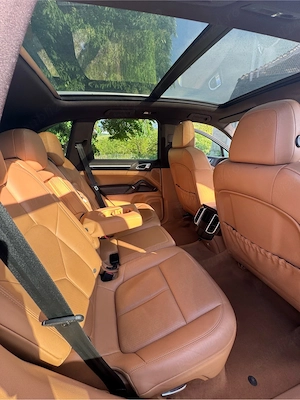 Ocazie ! De vânzare Porsche Cayenne 3.0 Diesel   Full options -Automat-SUV premium - imagine 4