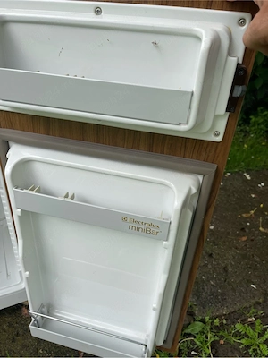 Frigider Minibar