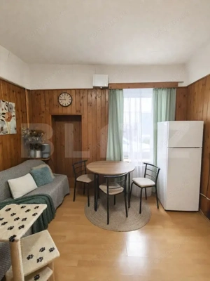 Casă zonă ultracentrală, curte comună, cu loc de parcare - imagine 2