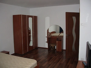 Ion Mihalache (Str. Sfanta Maria 2) - imagine 2