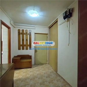DE INCHIRIAT - APARTAMENT 2 CAMERE Zona Lacul Tei 475 euro - imagine 16