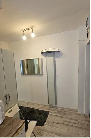 Persoană fizică închiriez pe termen lung apartament cu o cameră. - imagine 3