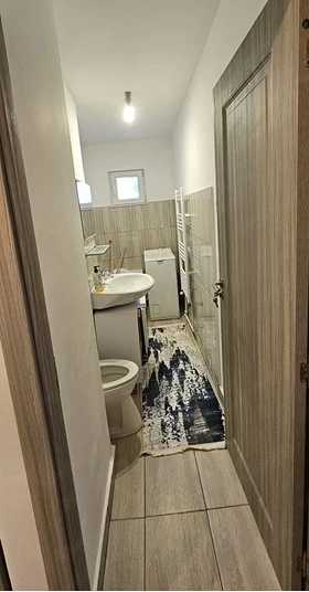 Persoană fizică închiriez pe termen lung apartament cu o cameră. - imagine 7