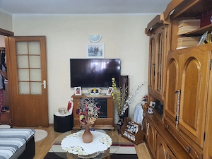 Apartament trei camere, zona Ostroveni - imagine 5