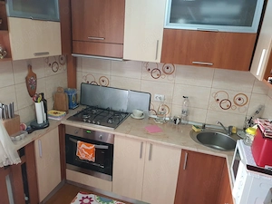 Apartament trei camere, zona Ostroveni - imagine 12
