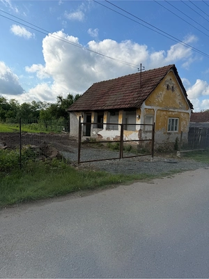 Vând casă în sat salciva com.zam,casa are 2 camere - imagine 2