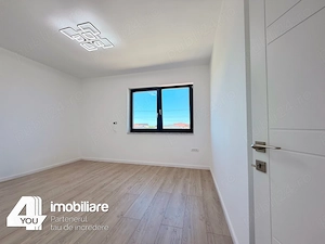 Duplex în Livada ,construcție nouă la cheie cu 3 dormitoare, mobilat   - imagine 15