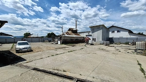 Proprietate industrială comercială de vânzare   11.574 mp teren, acces TIR, la 18 km de Focșani - imagine 7