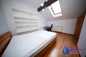 ID 642 De închiriat: Apartament spațios cu 3 camere și curte - imagine 17