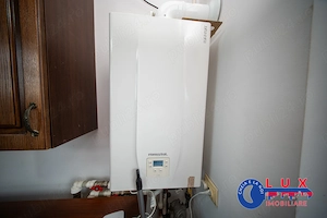 ID 642 De închiriat: Apartament spațios cu 3 camere și curte - imagine 6