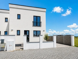 Duplex la cheie- Mosnita - asfalt- toate utilitățile  - imagine 2